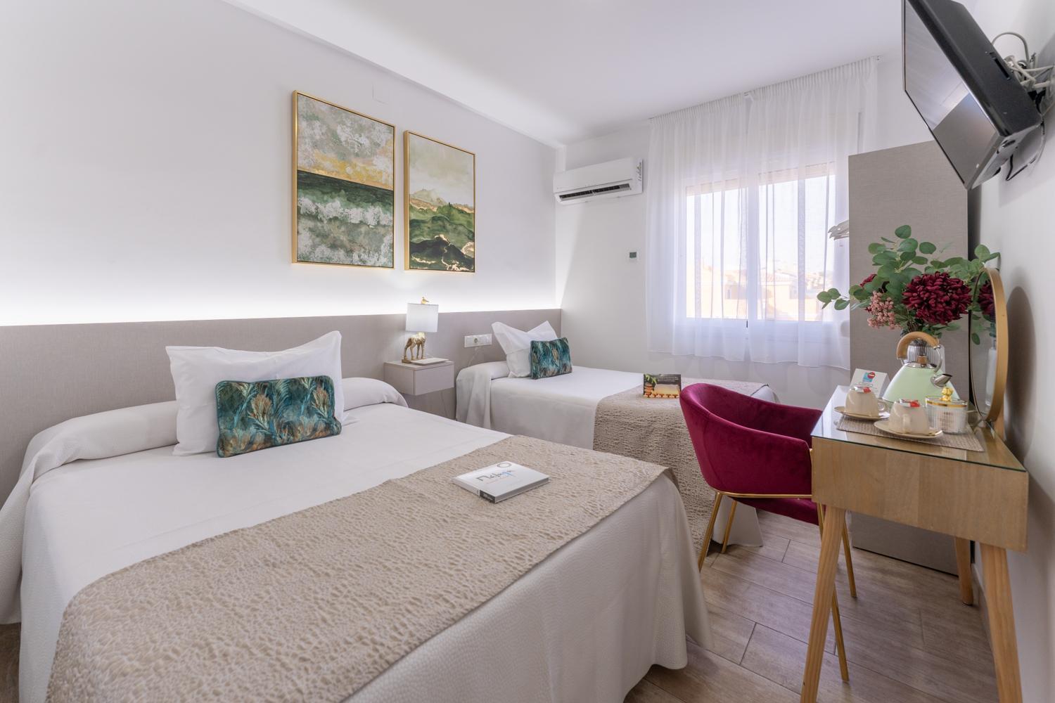Urban Rooms B&R Malaga Exterior photo