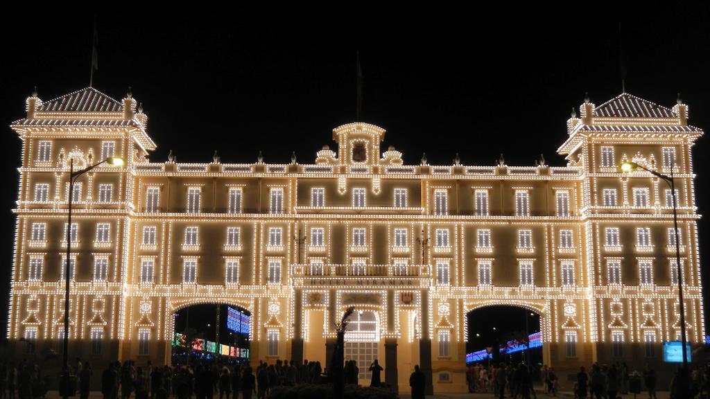 Urban Rooms B&R Malaga Exterior photo